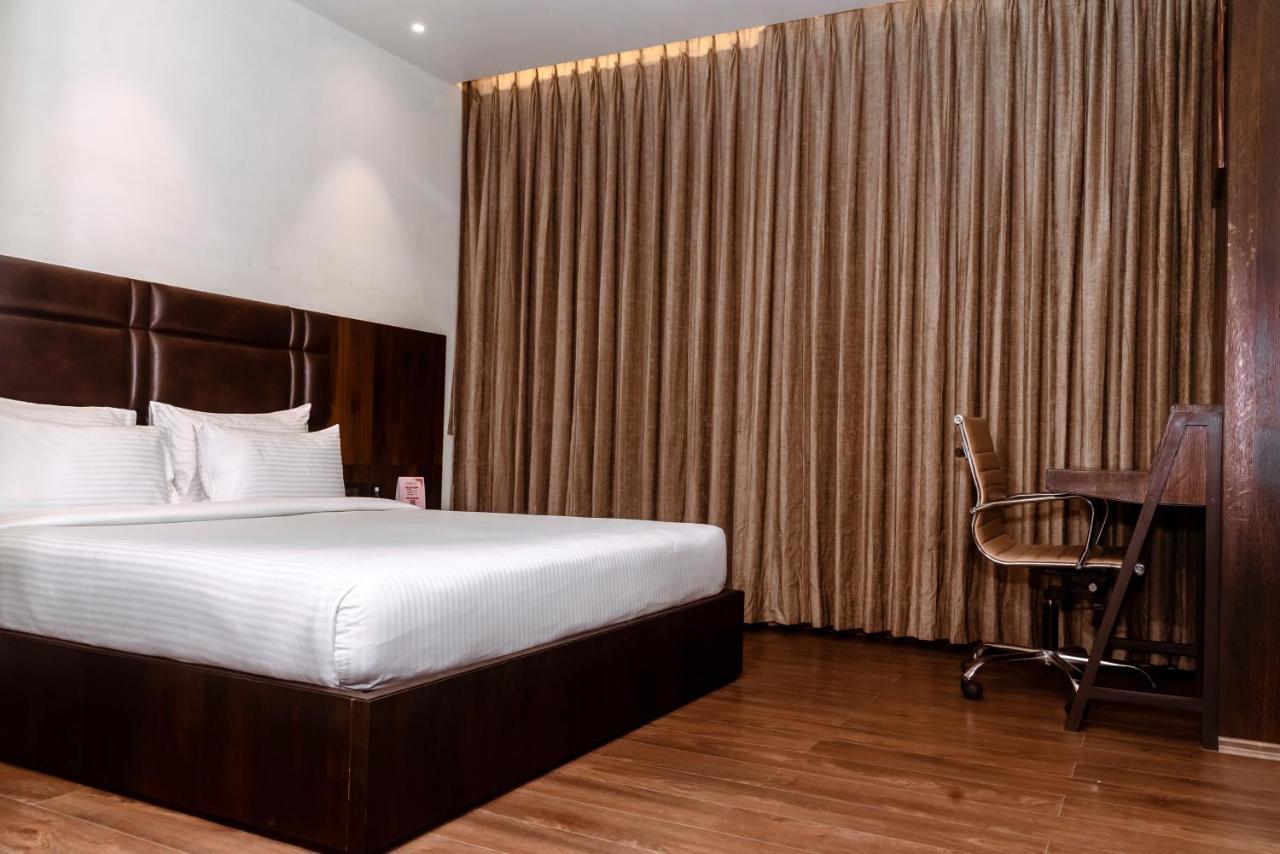 Econest Hotel Tarapith Esterno foto